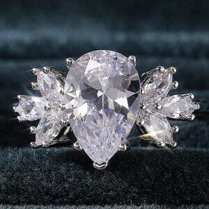 💍Beautiful Water Drop With Leaf Crystal Pure CZ Silver Pear Wedding Ring, K800